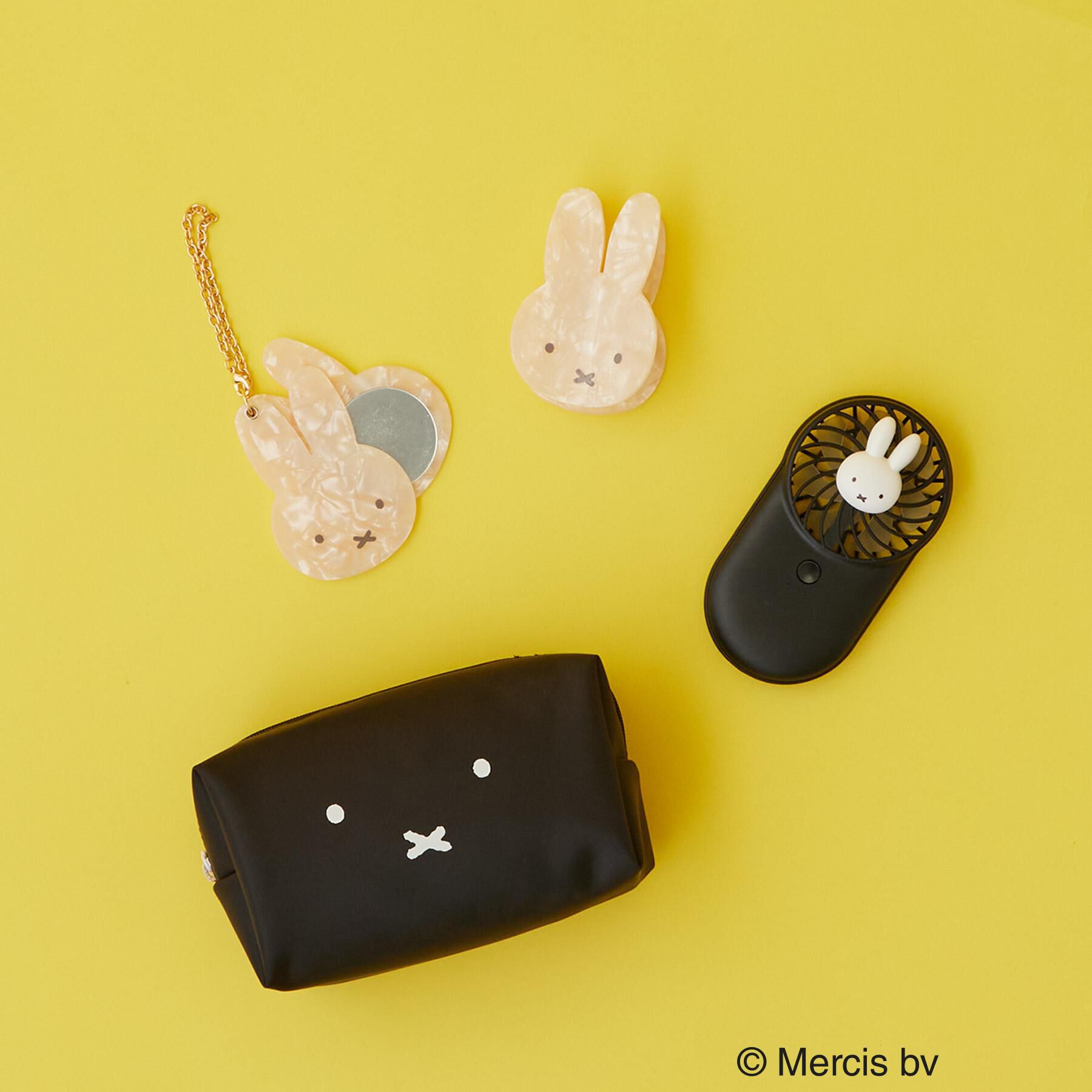 OPAQUE.CLIP「◆【miffy】フェイス型シェル調スライドミラーチャーム」|キーケース|
