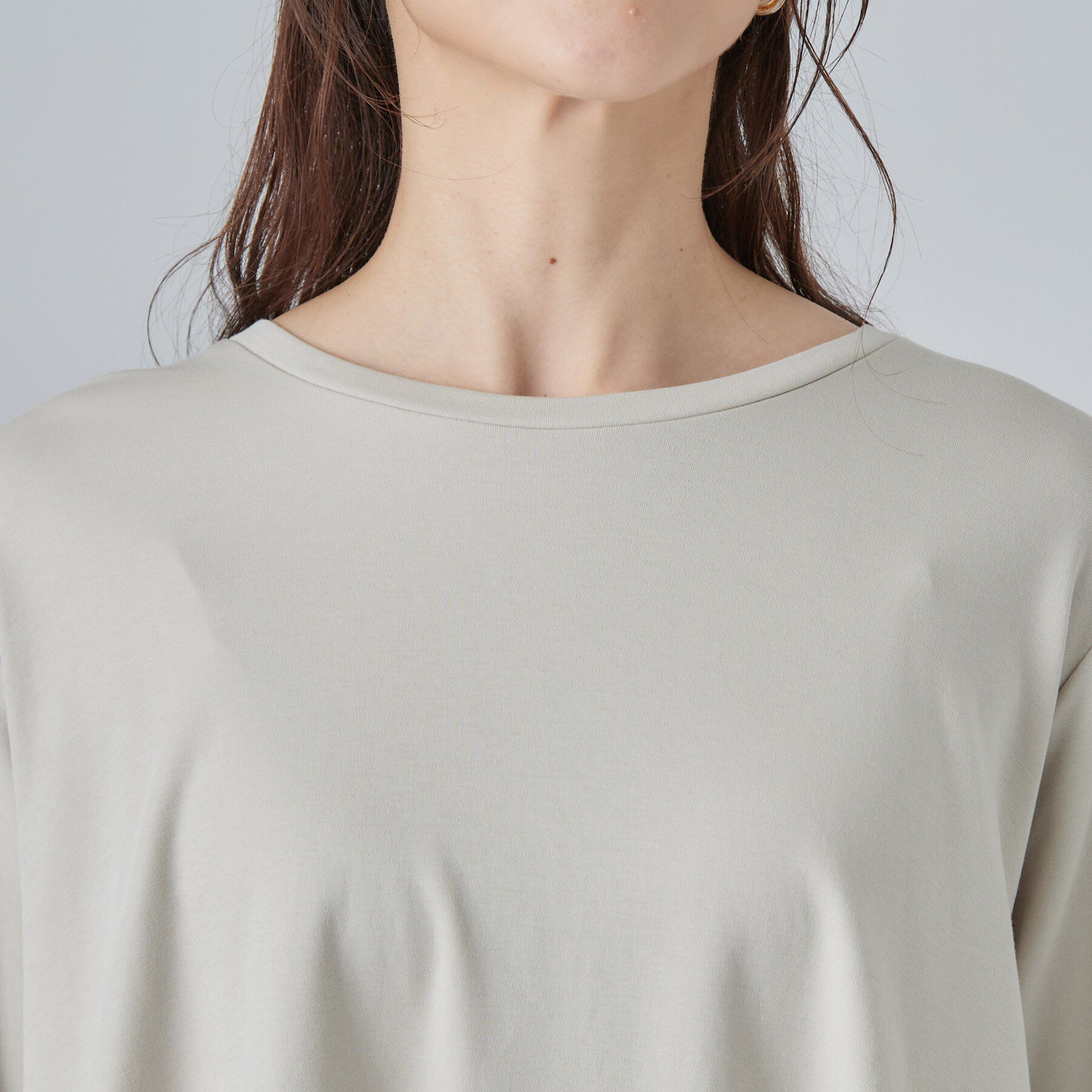 SHOO･LA･RUE「【S-LL/体型カバー】すっぽり隠れる 裾切り替えAライン長袖ゆるトップス」|Tシャツ・カットソー|