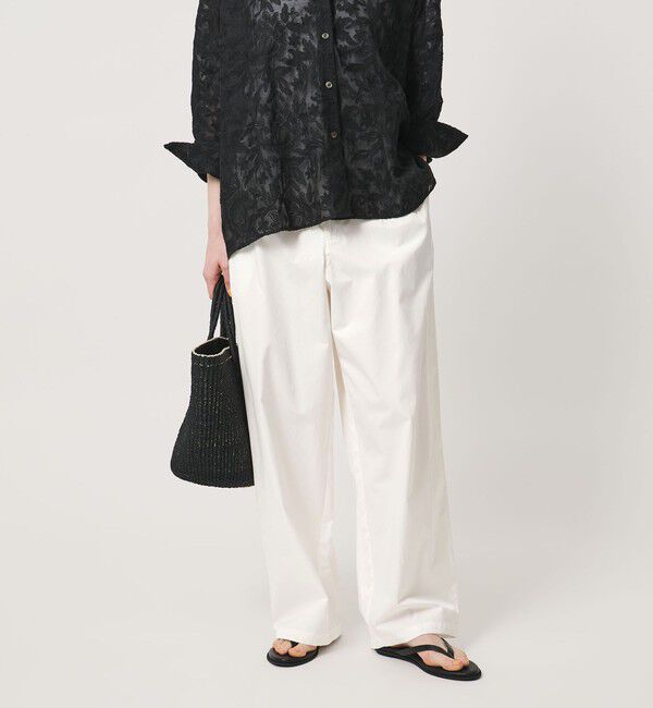 UNITED ARROWS「バック ギャザー リボンデザイン パンツ」|チノ|OFF WHITE