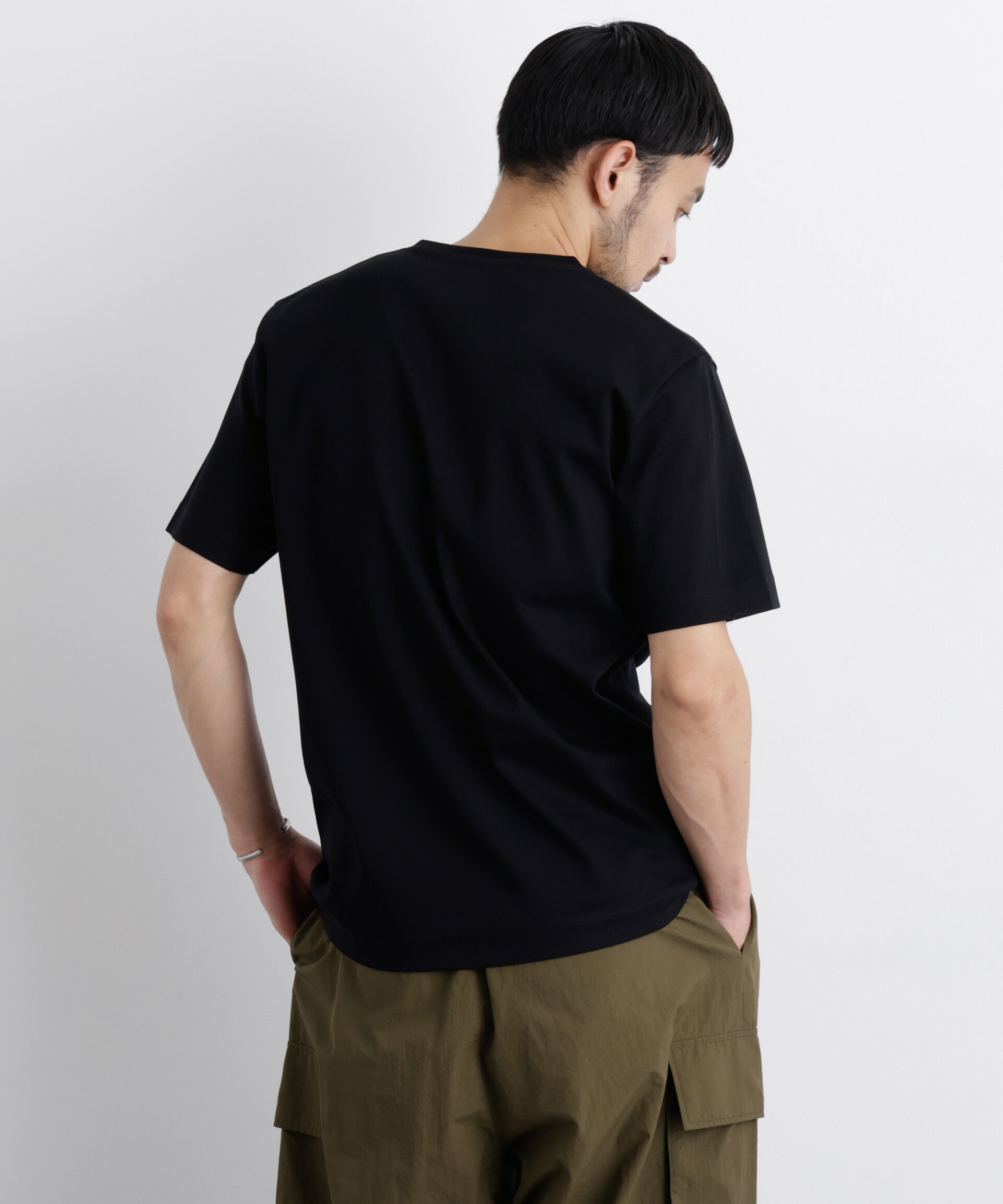 nano･universe「アンチスメル Vネック Tシャツ 半袖」|Tシャツ・カットソー|