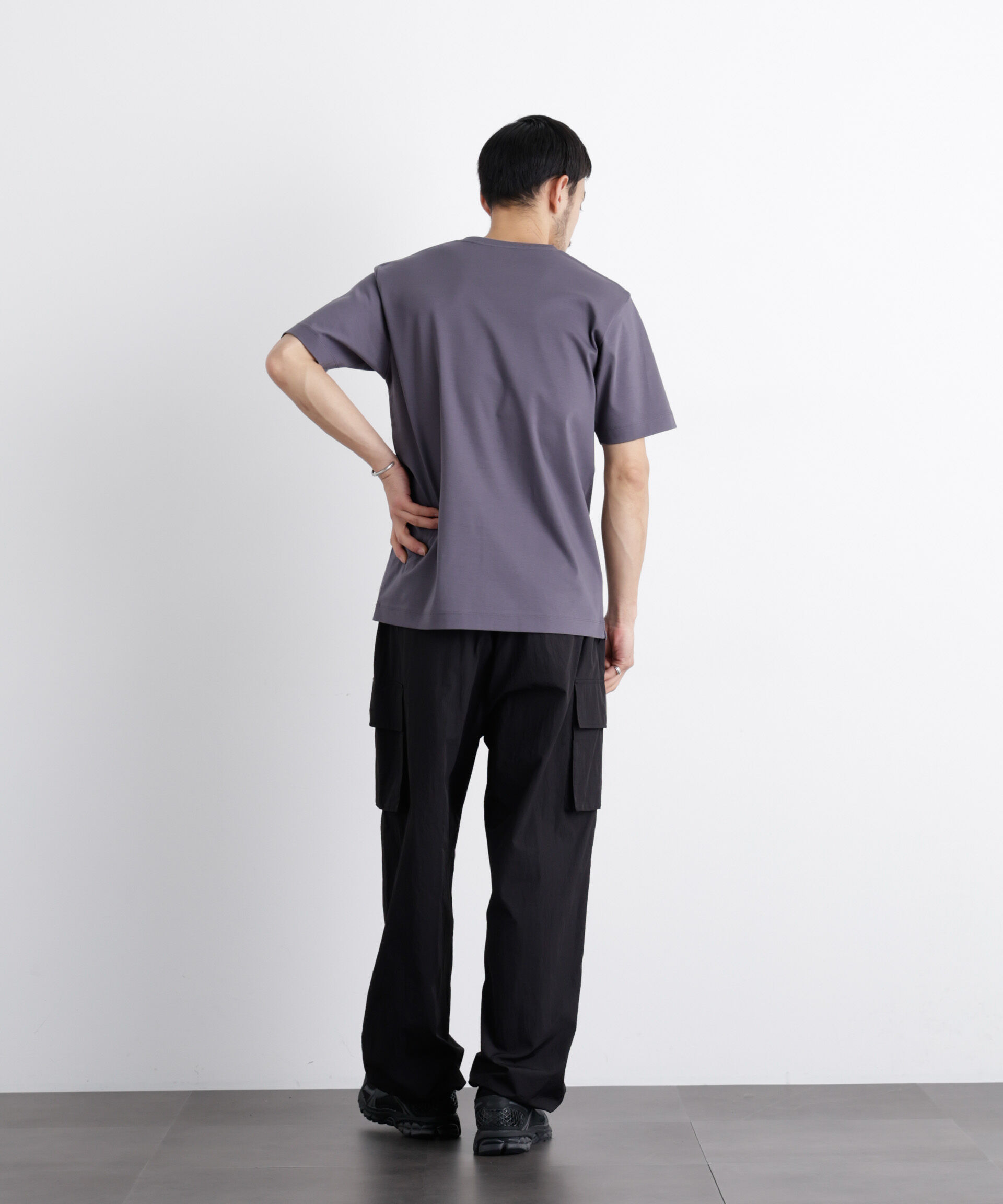 nano･universe「アンチスメル Vネック Tシャツ 半袖」|Tシャツ・カットソー|