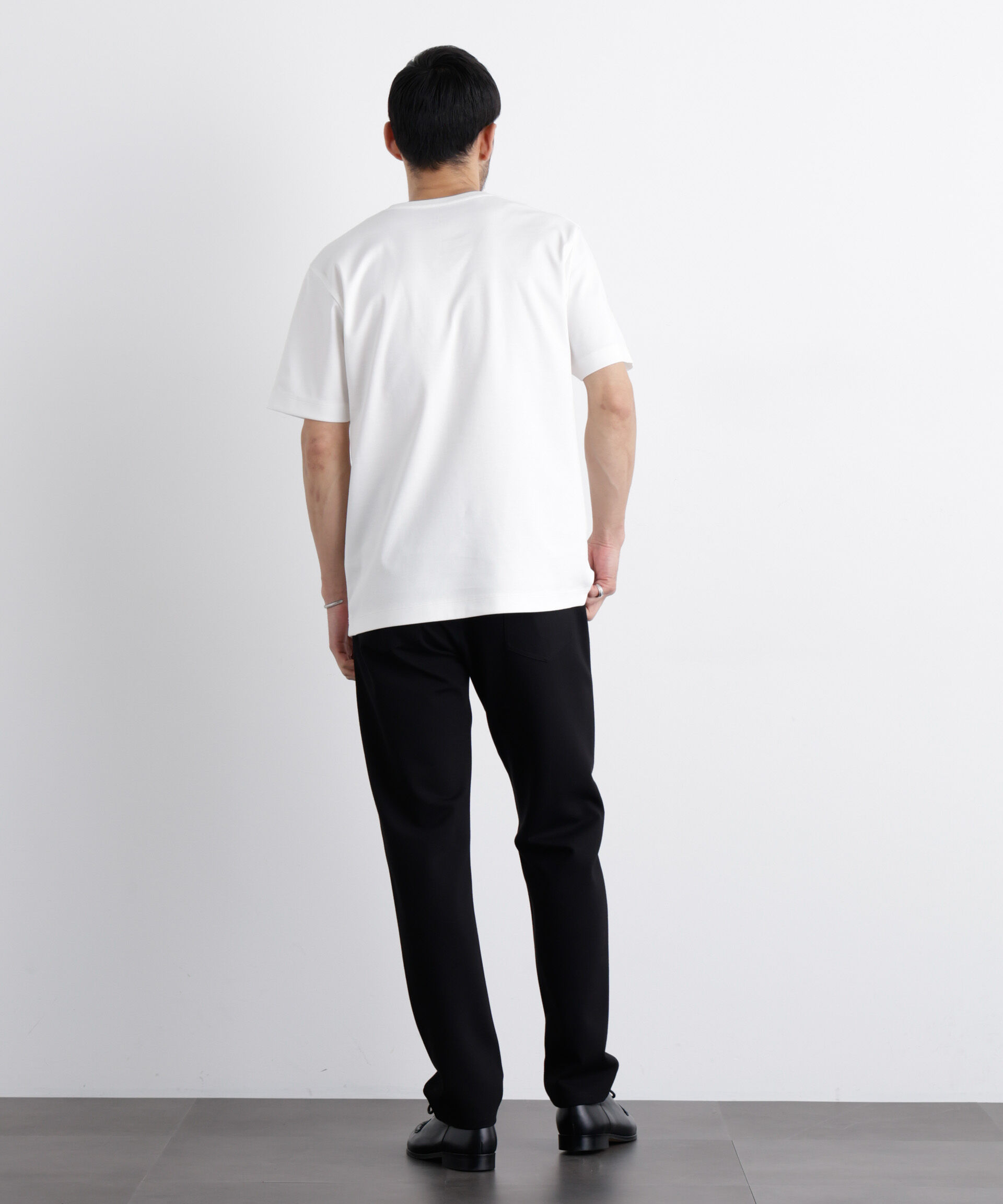 nano･universe「アンチスメル Vネック Tシャツ 半袖」|Tシャツ・カットソー|