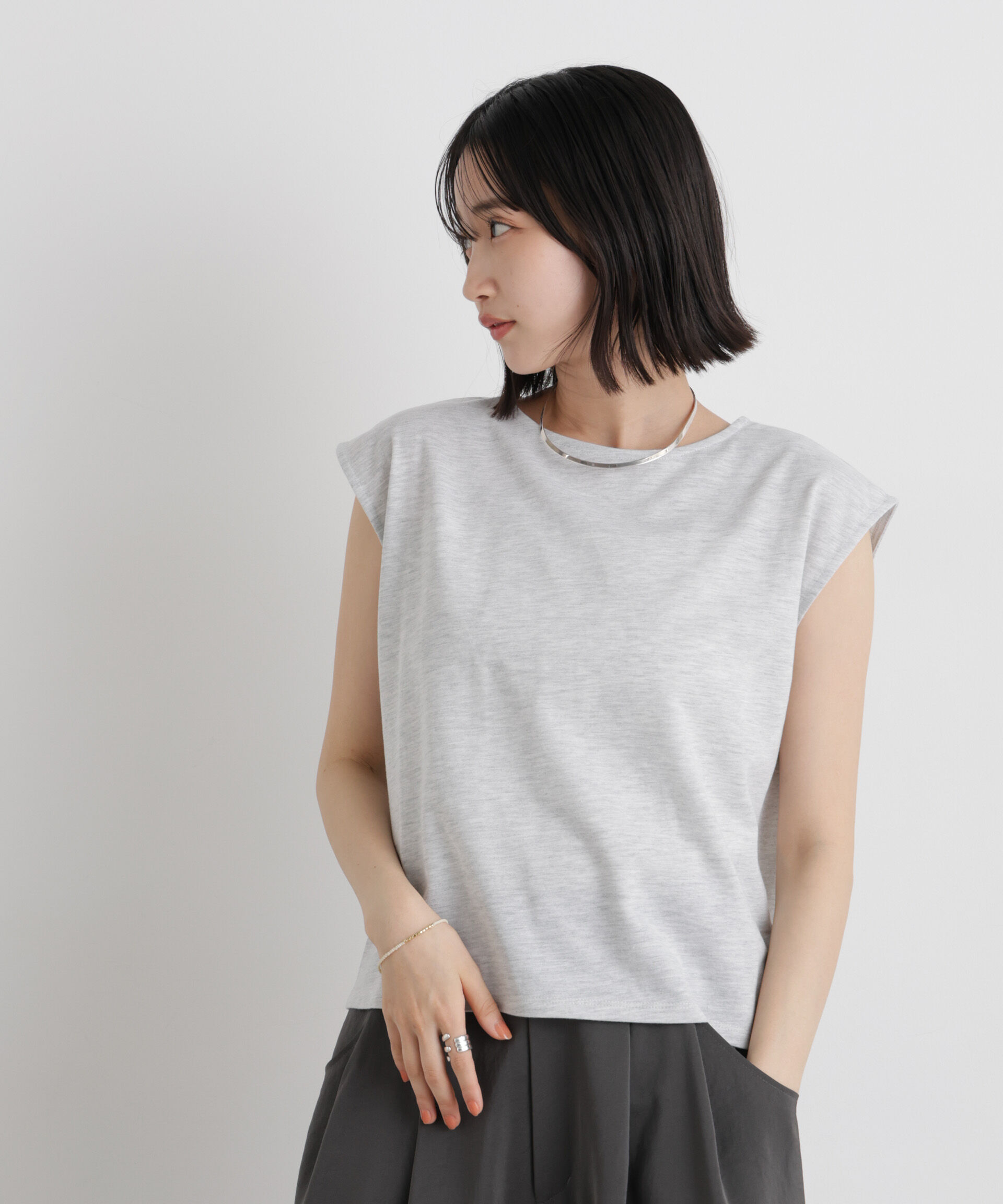 NANO universe「チュールギャザーブラウス&カットトップス アンサンブルセット」|Tシャツ・カットソー|