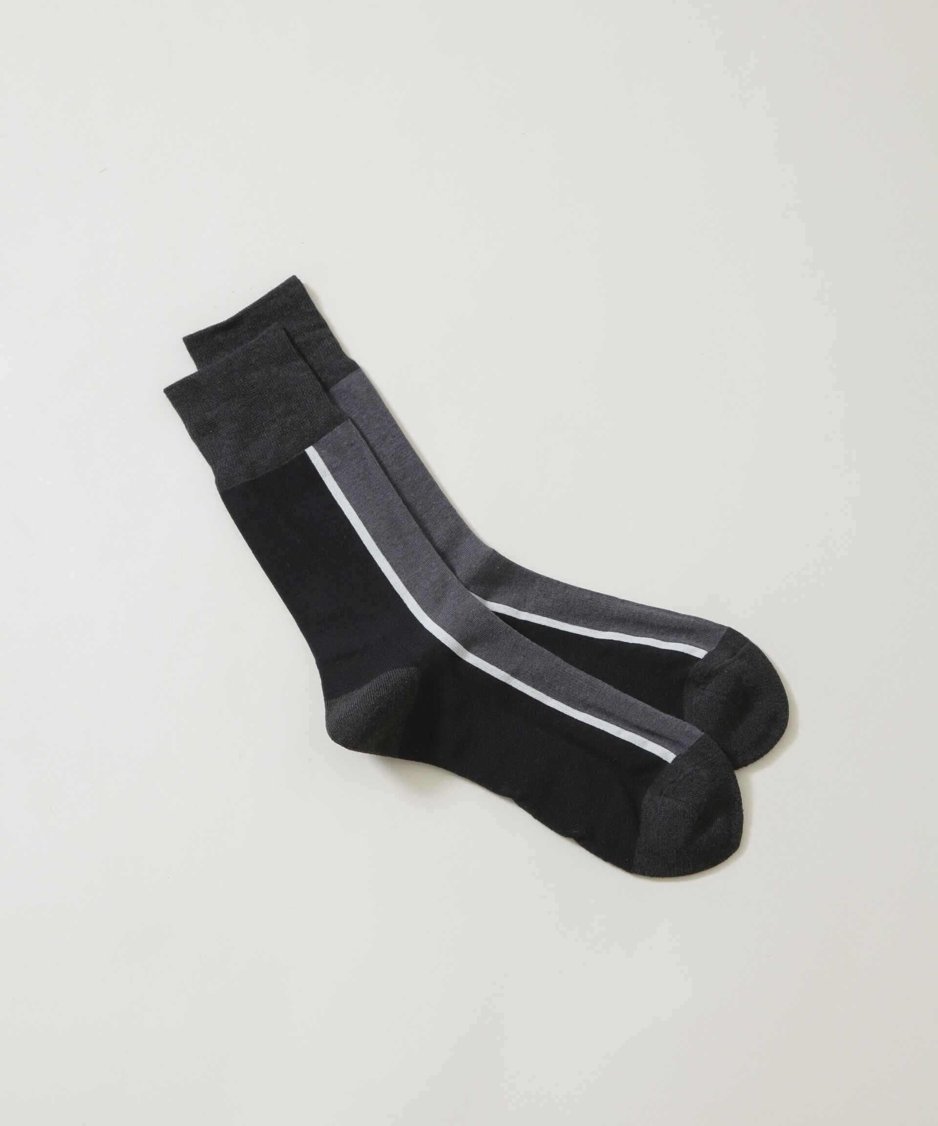 NANO universe「CHICSTOCKS/CENTER LINE」|ソックス|パターン1