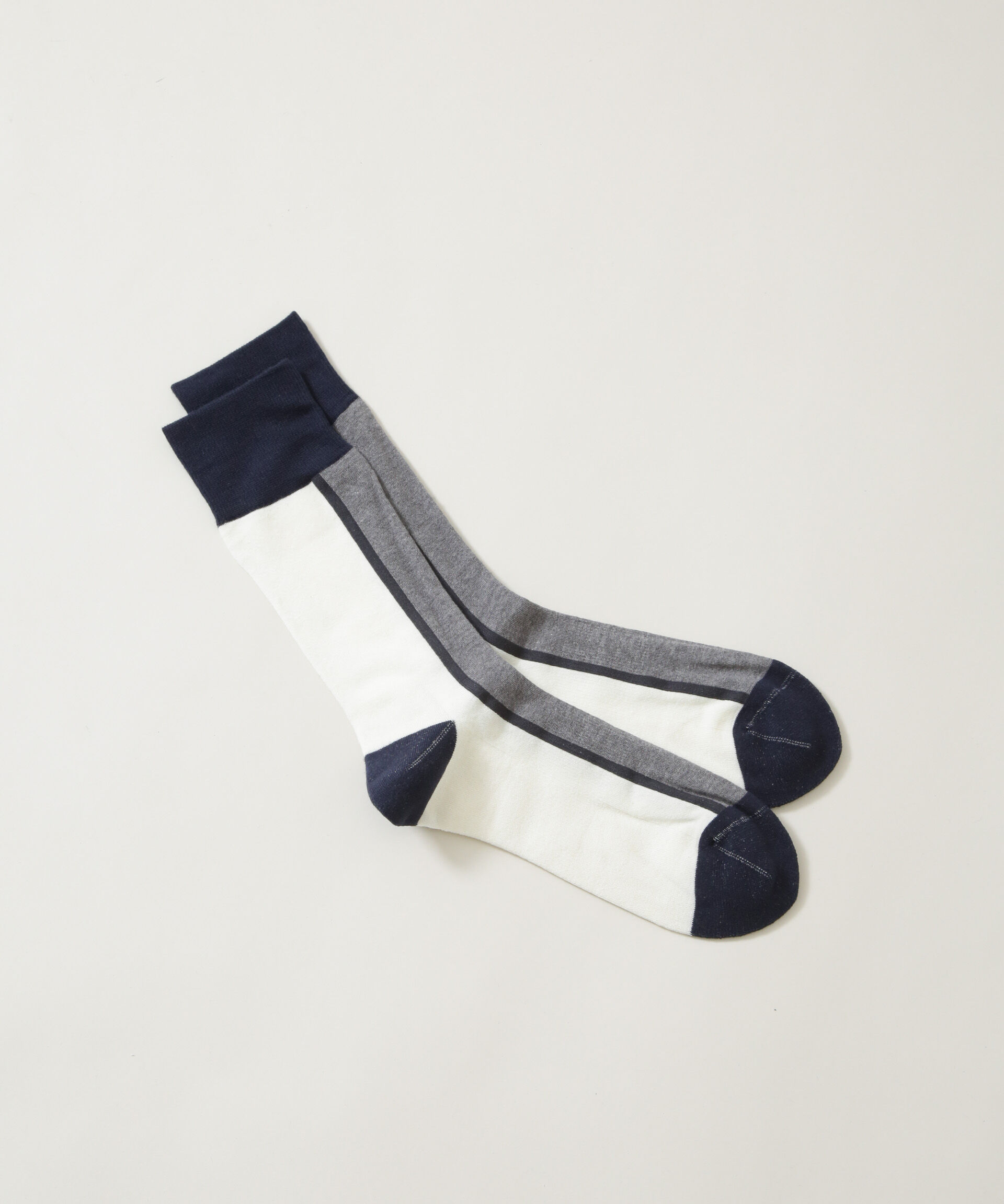 NANO universe「CHICSTOCKS/CENTER LINE」|ソックス|パターン21