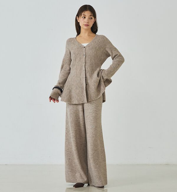 abahouse mavie「【セットアップ】ペプラムニットカーディガン＆ニットワイドパンツ【予約】」|その他|