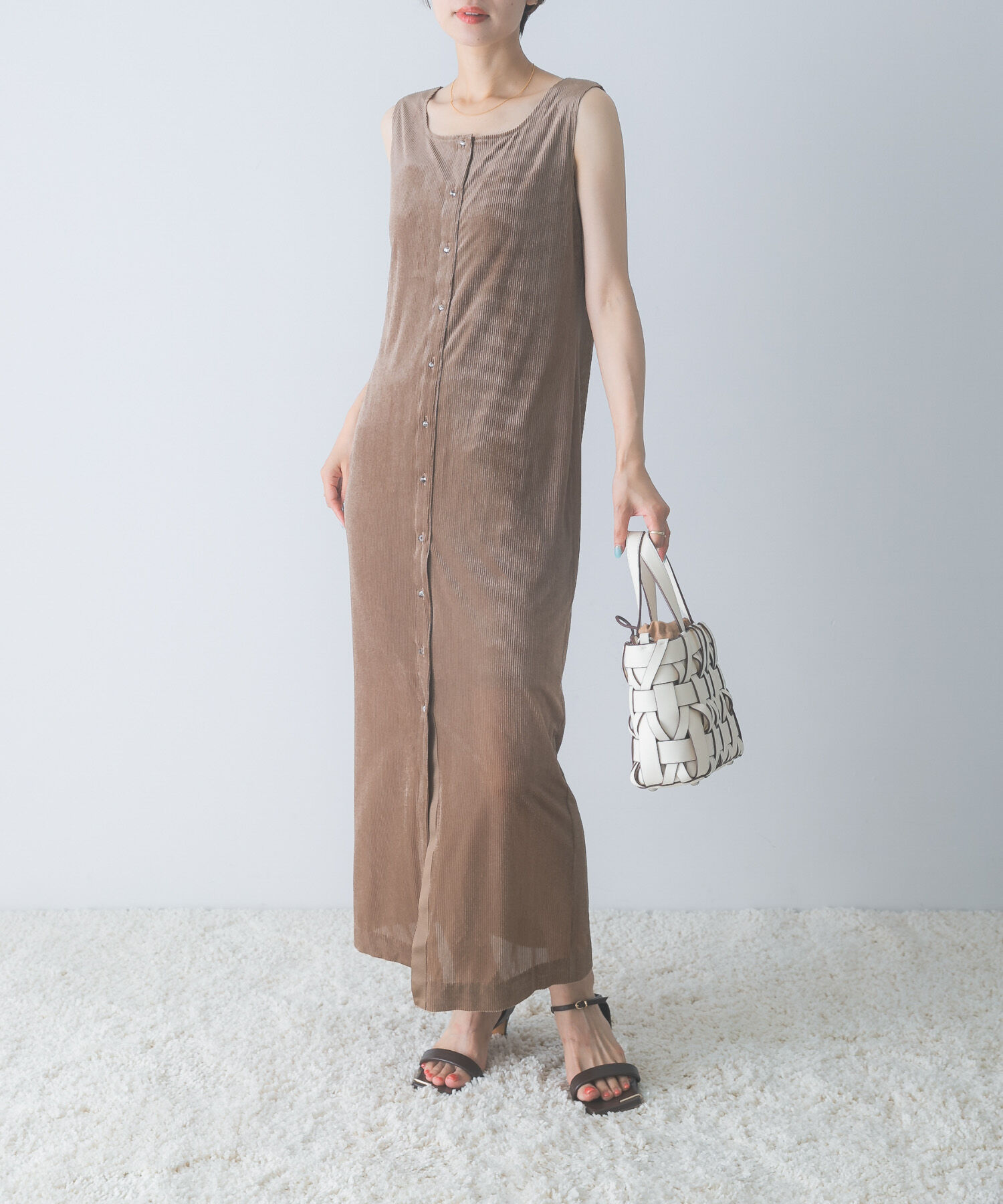 URBAN RESEARCH ROSSO「シアーベロアスクエアネックワンピース」|ワンピース|