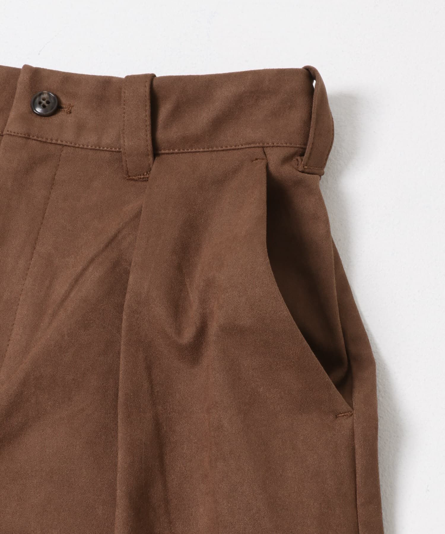 URBAN RESEARCH DOORS「『別注』Audrey and John Wad&times;DOORS　フェイクスウェードパンツ」|その他|