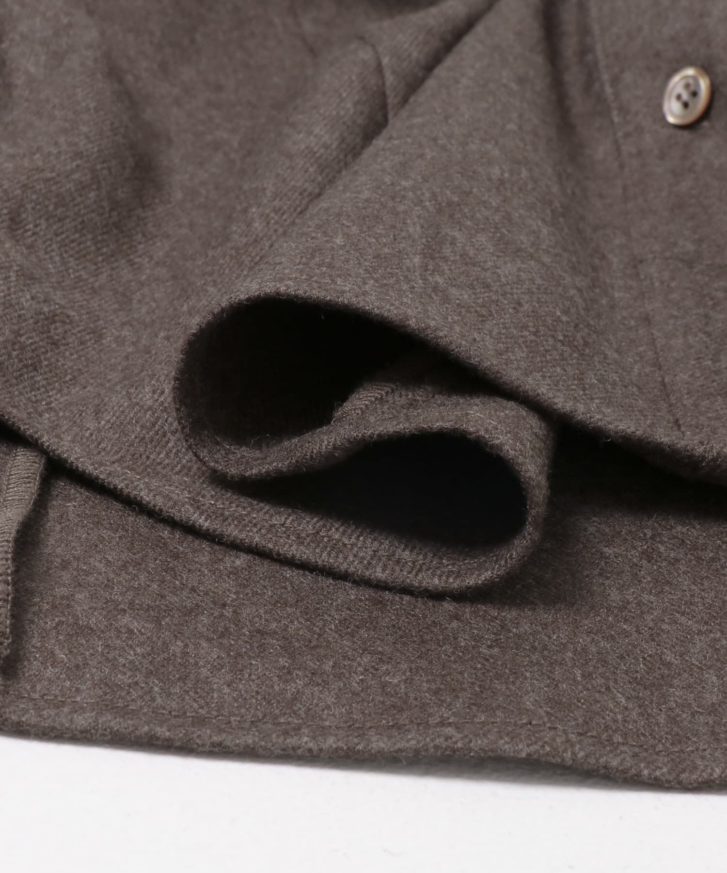 URBAN RESEARCH「new basic　SAXONY FORM SLEEVE SHIRTS」|シャツ・ブラウス|