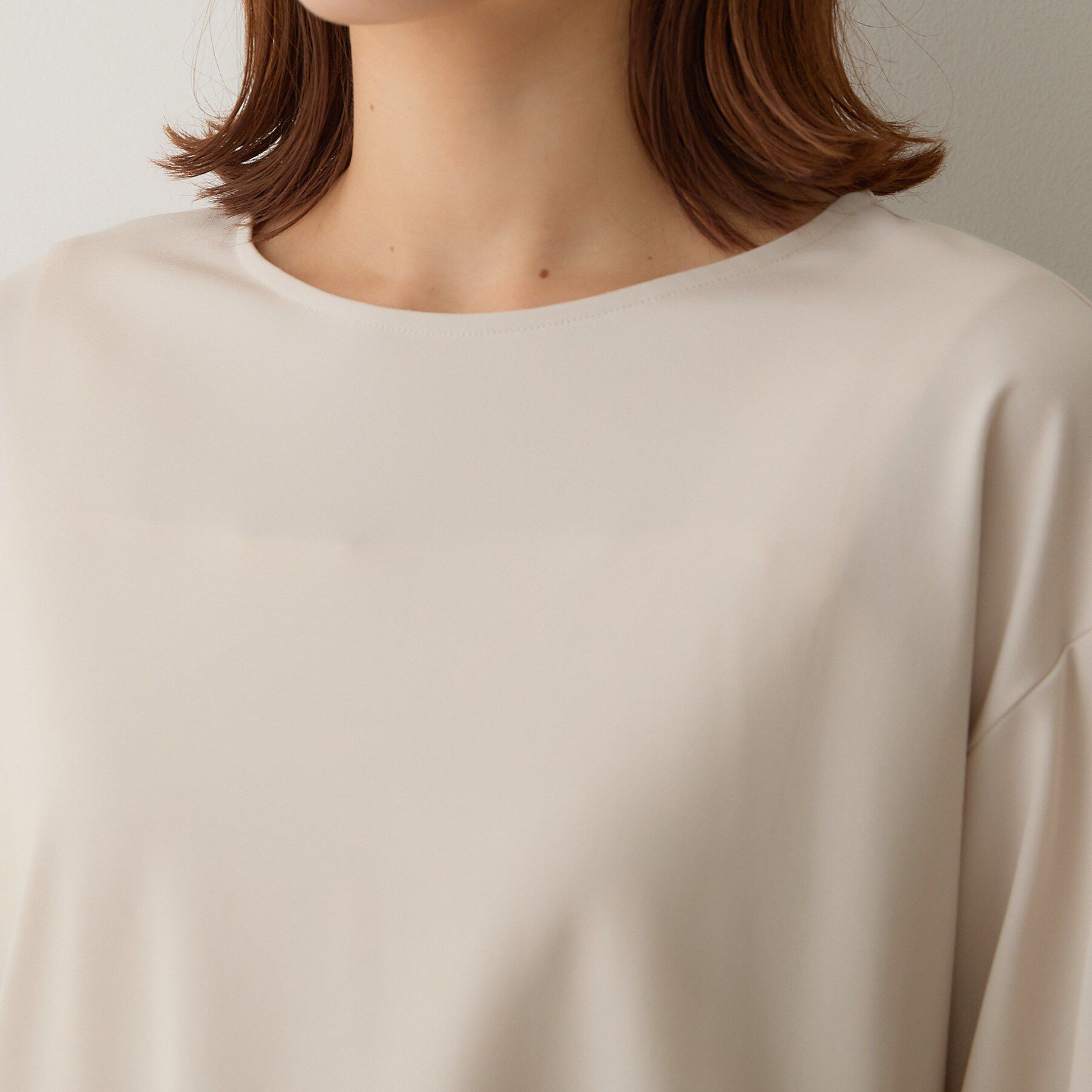 UNTITLED「【楽にきれい見え/体型カバー】パフスリーブジャージトップス」|Tシャツ・カットソー|