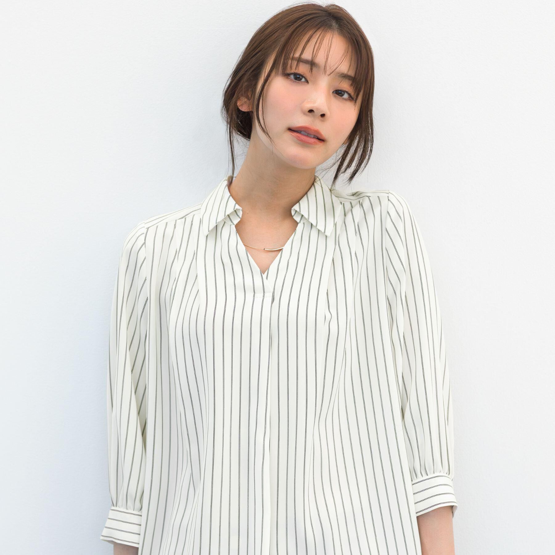 grove「高評価！【貴島明日香さん着用・洗える】チャーム付きマルチWAYボウタイブラウス」|シャツ・ブラウス|