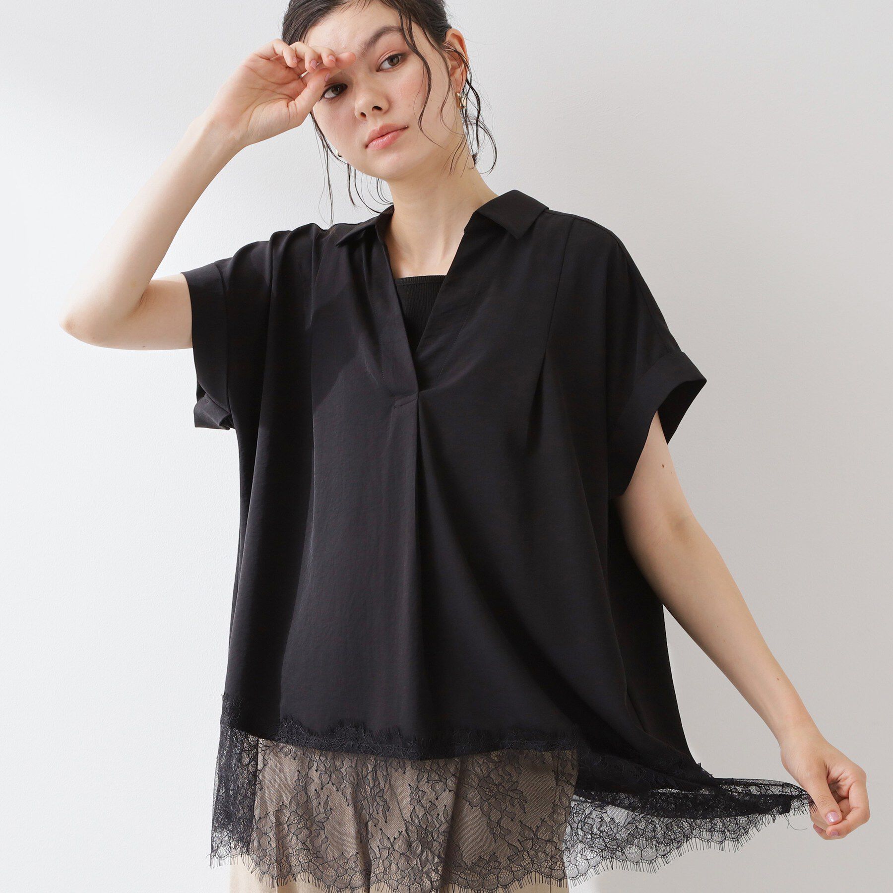 THE SHOP TK「【ひんやり/体型カバー】裾レース切り替え スキッパーシャツ」|シャツ・ブラウス|ブラック(019)