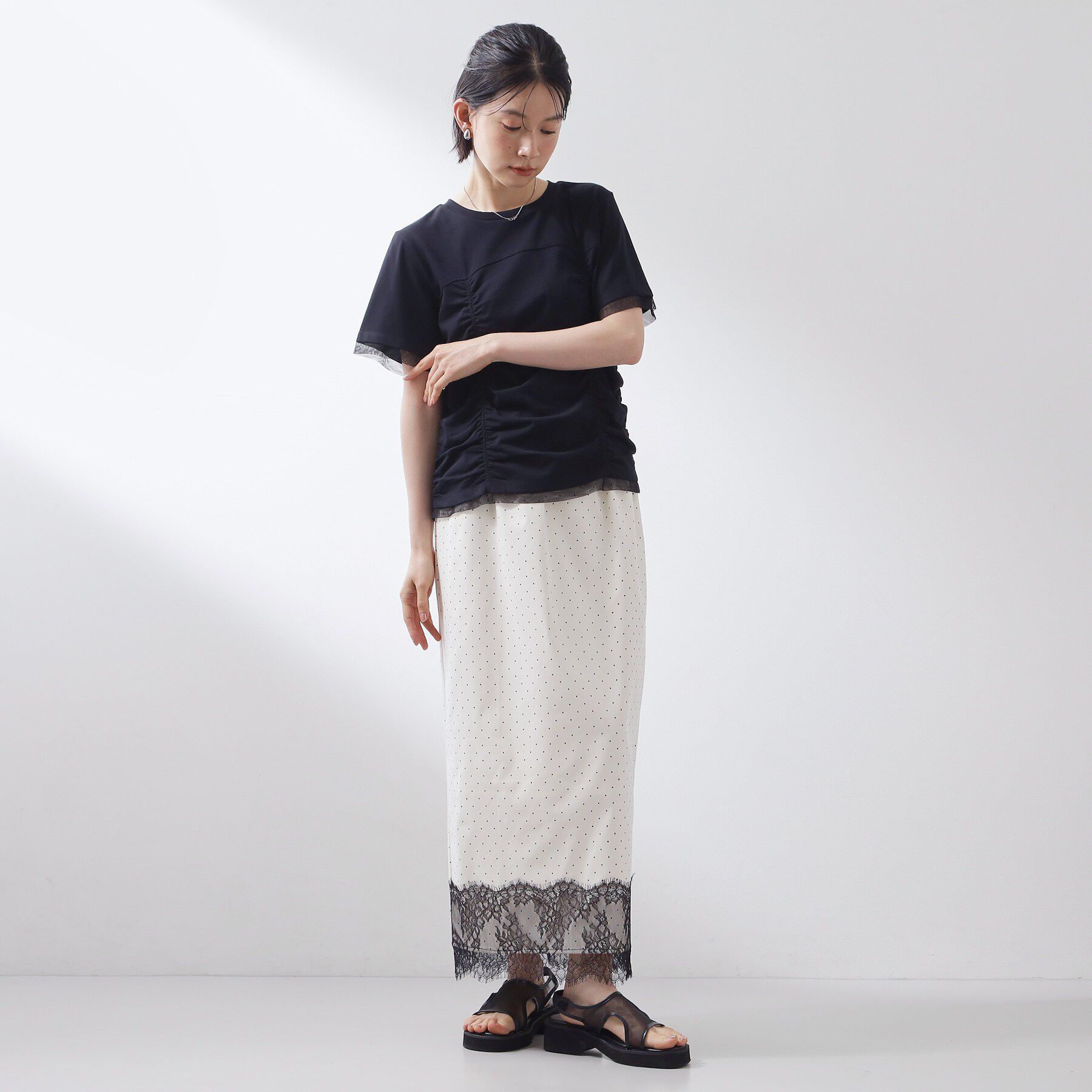 THE SHOP TK「【セットアップ可】ドット柄 裾レースナロースカート」|スカート|