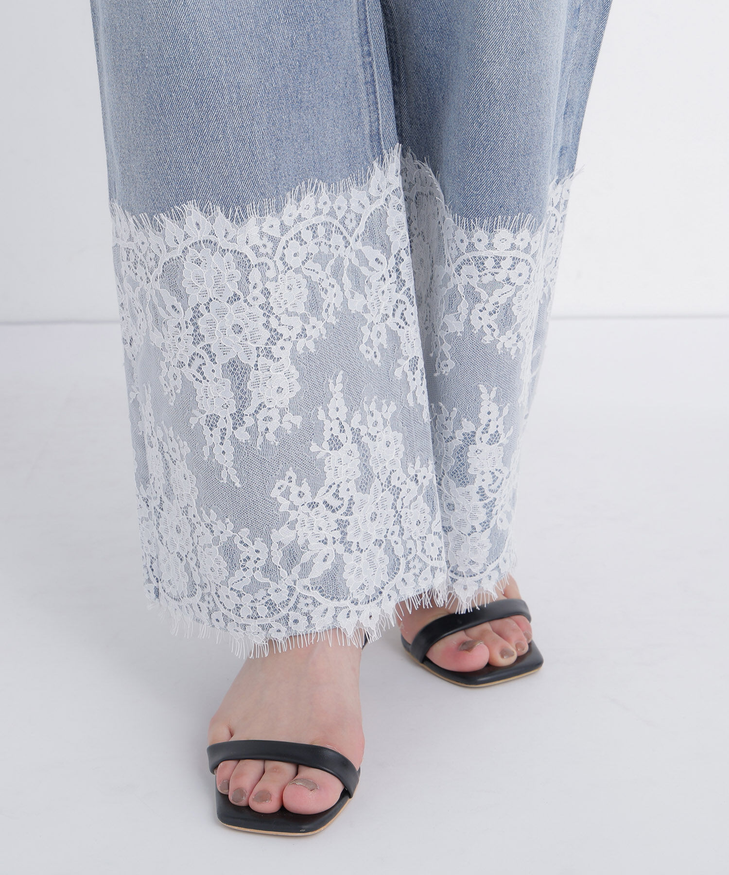  「＜CanCam.jp掲載＞ヘムレースワイドデニムパンツ」|その他|