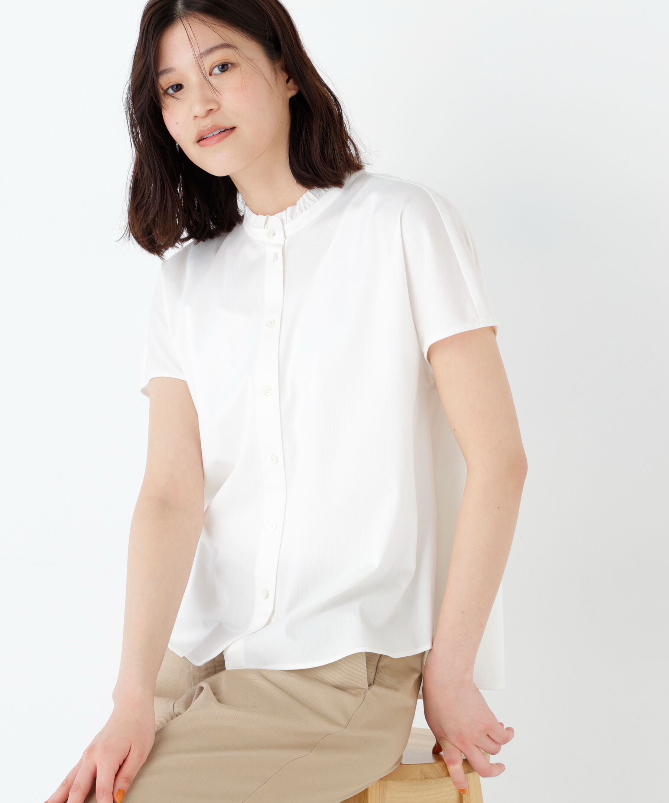  「《大人気追加入荷！ / 洗える》ライトカットソースタンドフリルブラウス」|Tシャツ・カットソー|