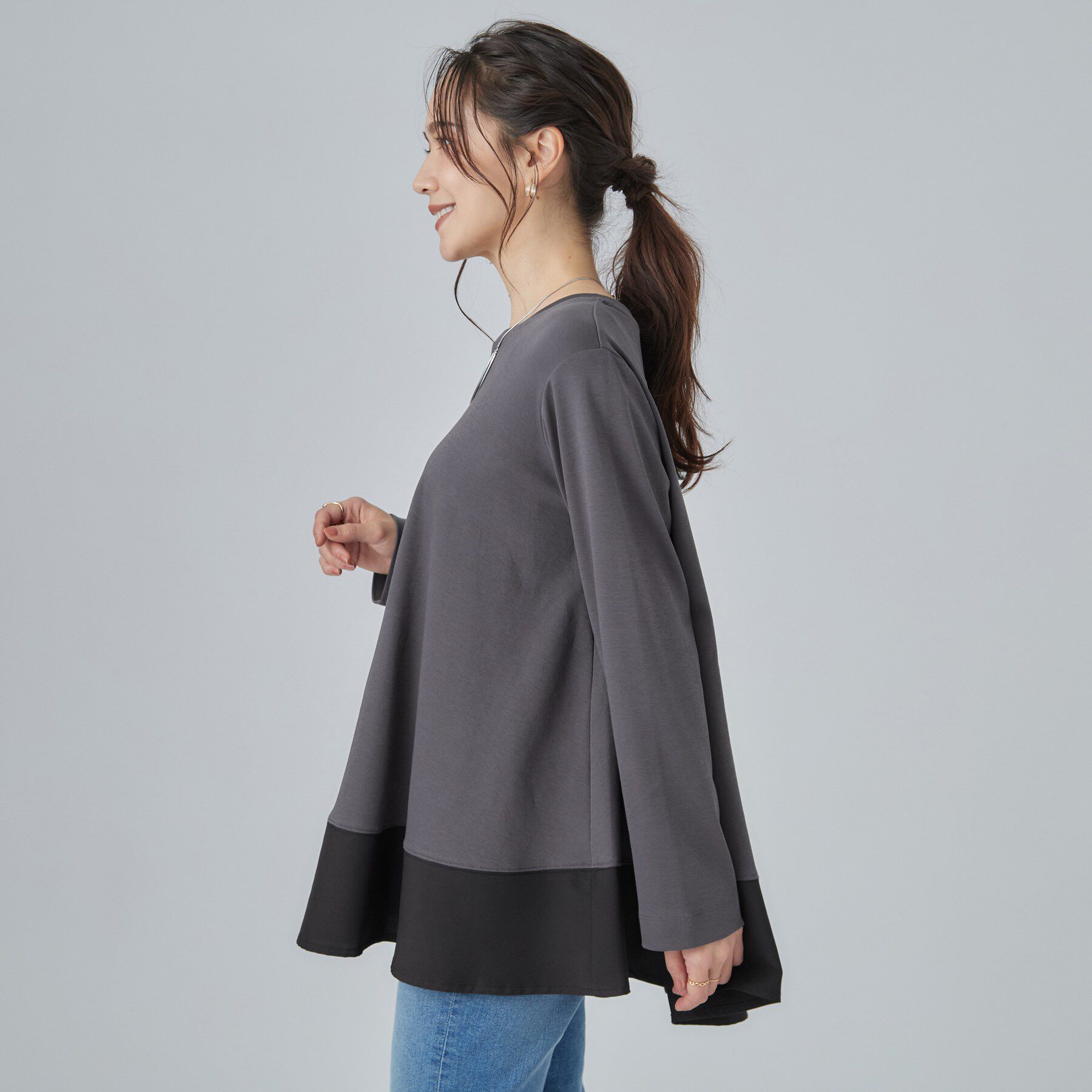SHOO･LA･RUE「【S-LL/体型カバー】すっぽり隠れる 裾切り替えAライン長袖ゆるトップス」|Tシャツ・カットソー|