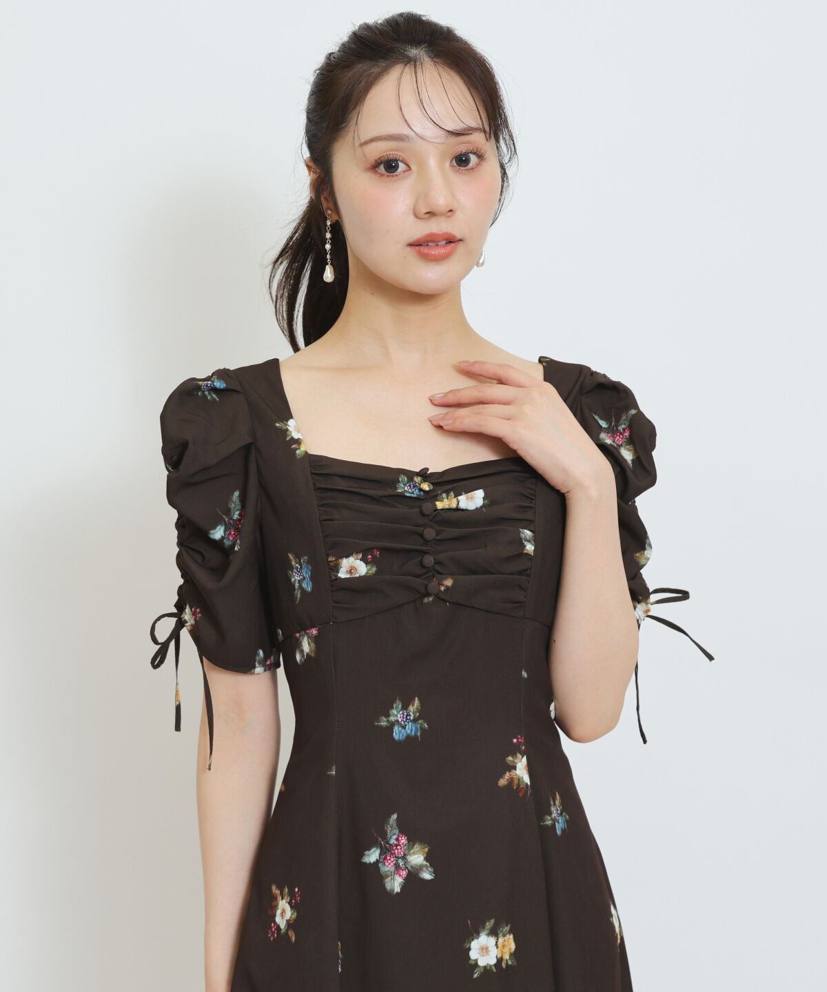 WILLSELECTION「フローラルベリープリントギャザースリーブワンピース」|ワンピース|