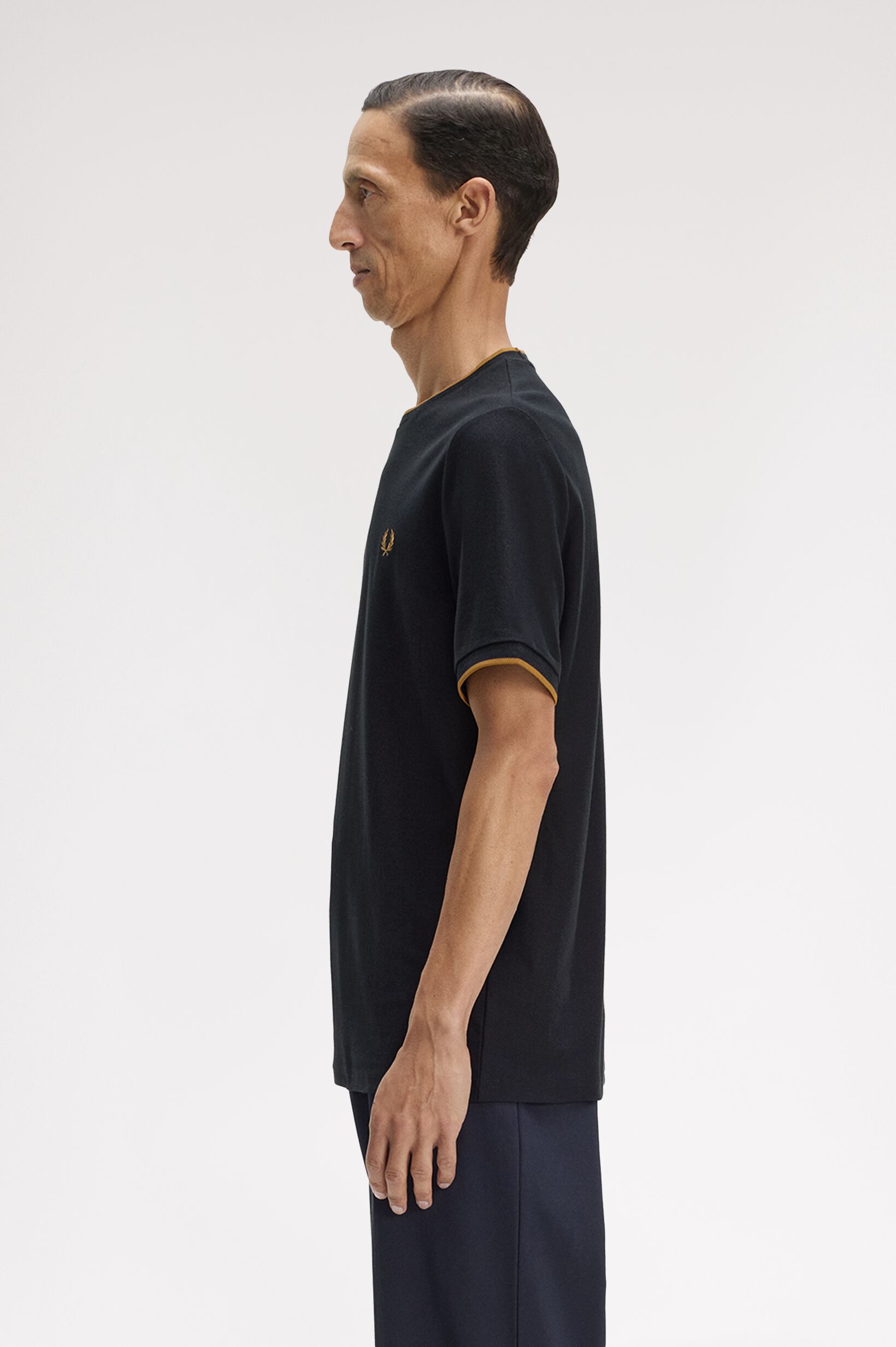 FRED PERRY 「FRED PERRY／Trim Detail Crepe Pique T-Shirt ／トリムディテールクレープピケTシャツ」|Tシャツ・カットソー|