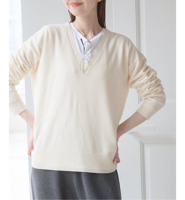 U by SPICK&SPAN「《予約》ウールVネックニット」|ニット・セーター|ホワイト