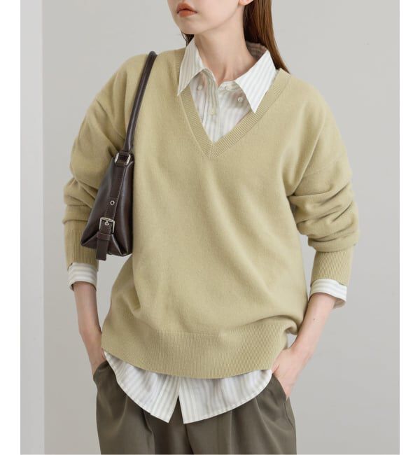 U by SPICK&SPAN「《予約》ウールVネックニット」|ニット・セーター|グリーン B