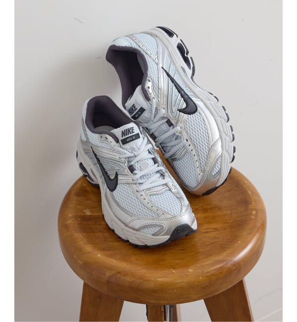 U by SPICK&SPAN「NIKE/ ナイキ エアマックス MOTO 2K」|スニーカー|シルバー