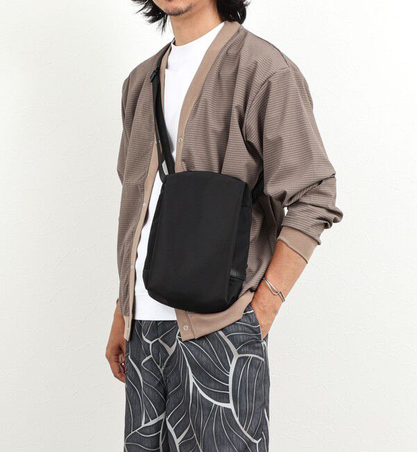 NOLLEY'S goodman「【Un coeur/アンクール】別注スクエアショルダｰ Glossy」|ショルダー・メッセンジャー|