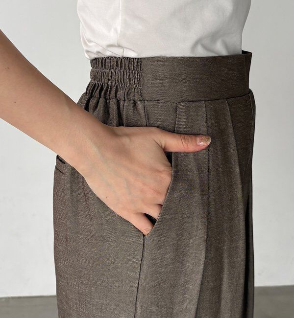  「【セットアップ可能】リネン混タックワイドパンツ」|チノ|
