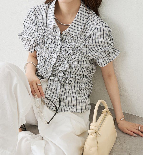  「シャーリングシェイプシャツ」|シャツ・ブラウス|