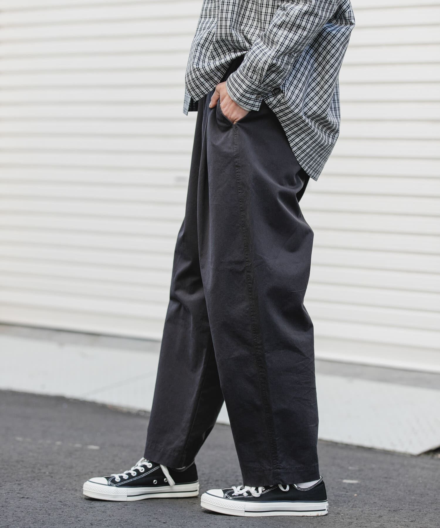 URBAN RESEARCH DOORS「FORK&SPOON　コットンツイルカーブパンツ」|その他|ブラック