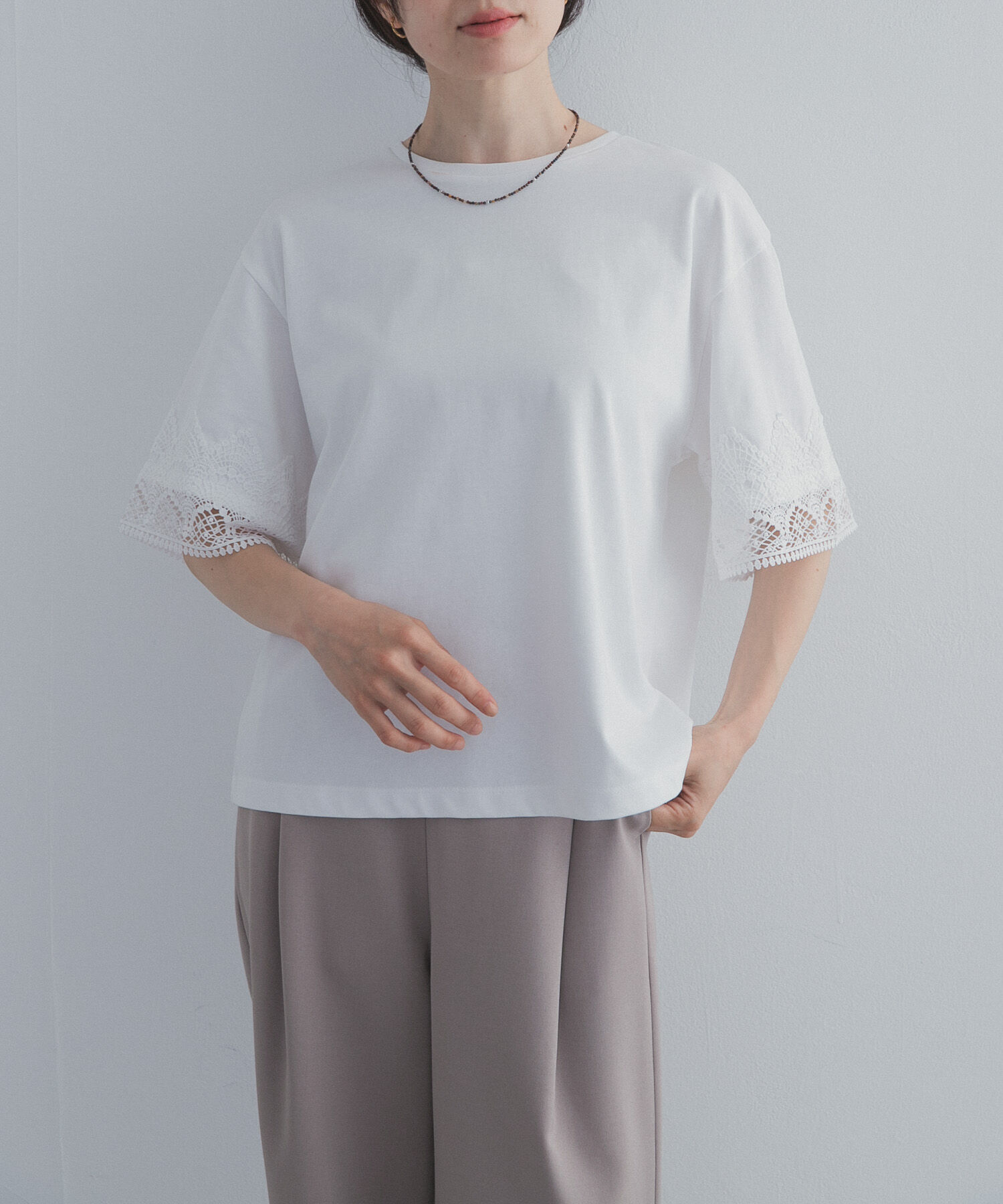 URBAN RESEARCH DOORS「レーススリーブTシャツ」|Tシャツ・カットソー|