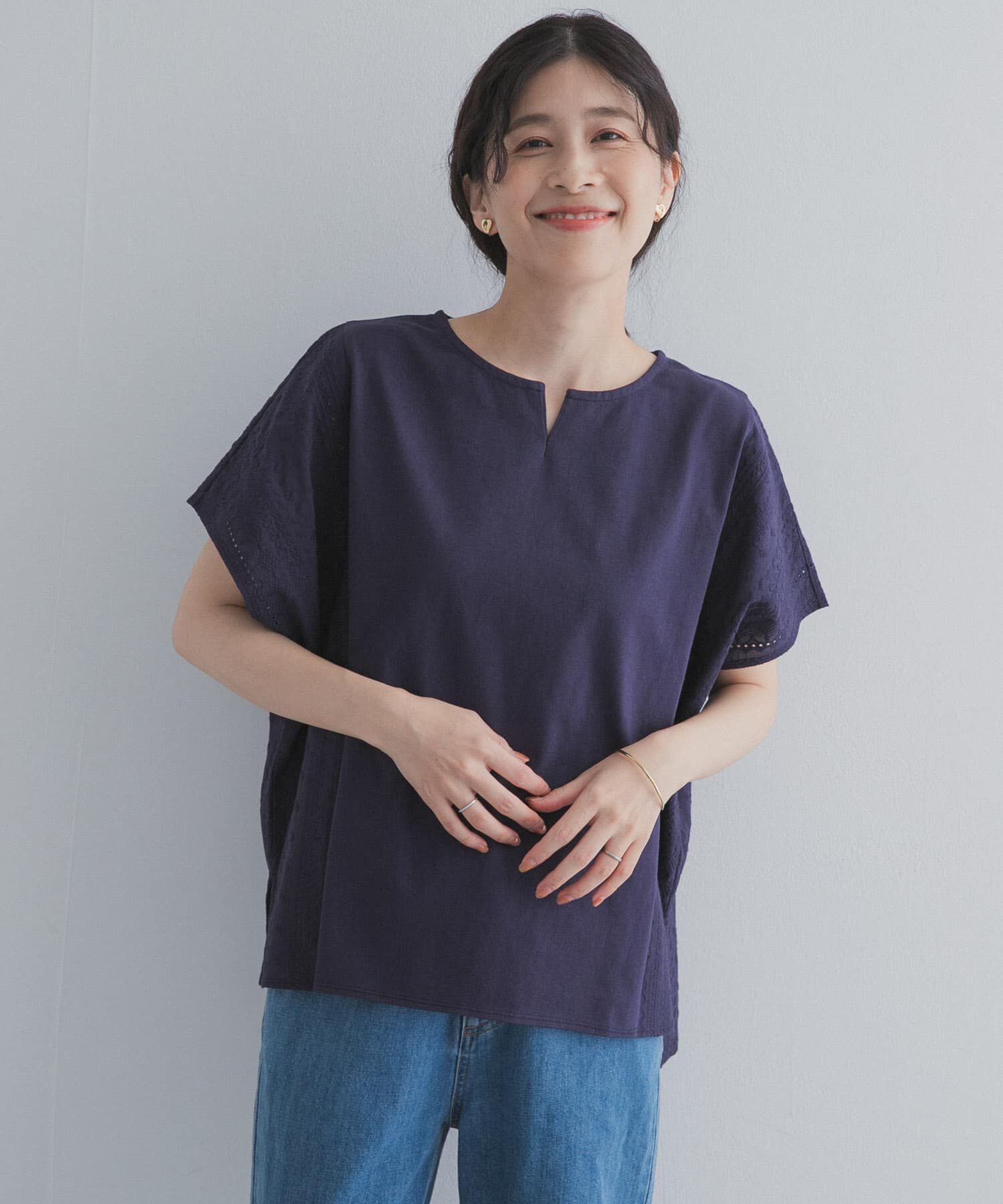 URBAN RESEARCH DOORS「サイドレース刺繍切替プルオーバー」|その他|