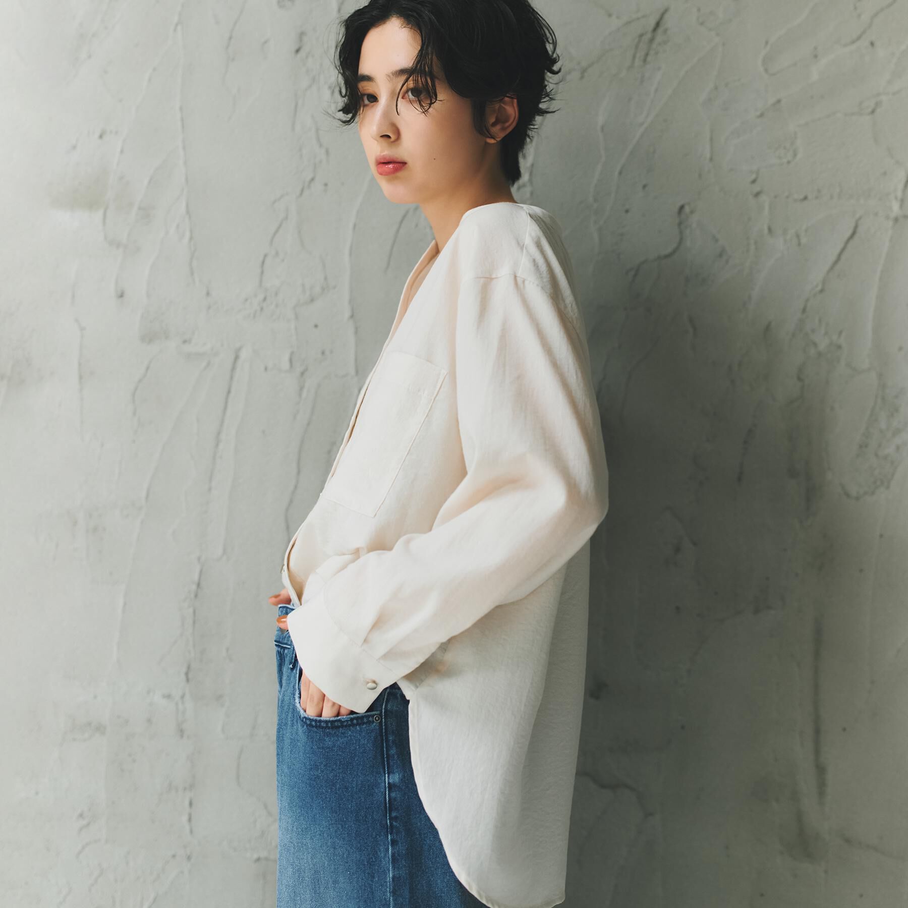 THE SHOP TK「【刻みネックですっきり見え】Wポケット金ボタンシャツ」|シャツ・ブラウス|