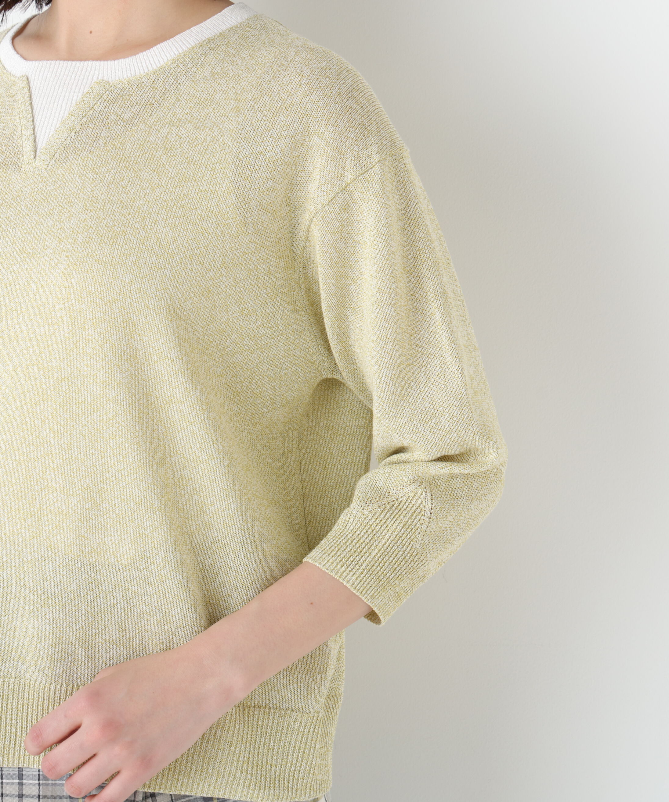  「◆《名品 / 洗える》　ペーパーヤーンクルーネックプルオーバー」|ニット・セーター|
