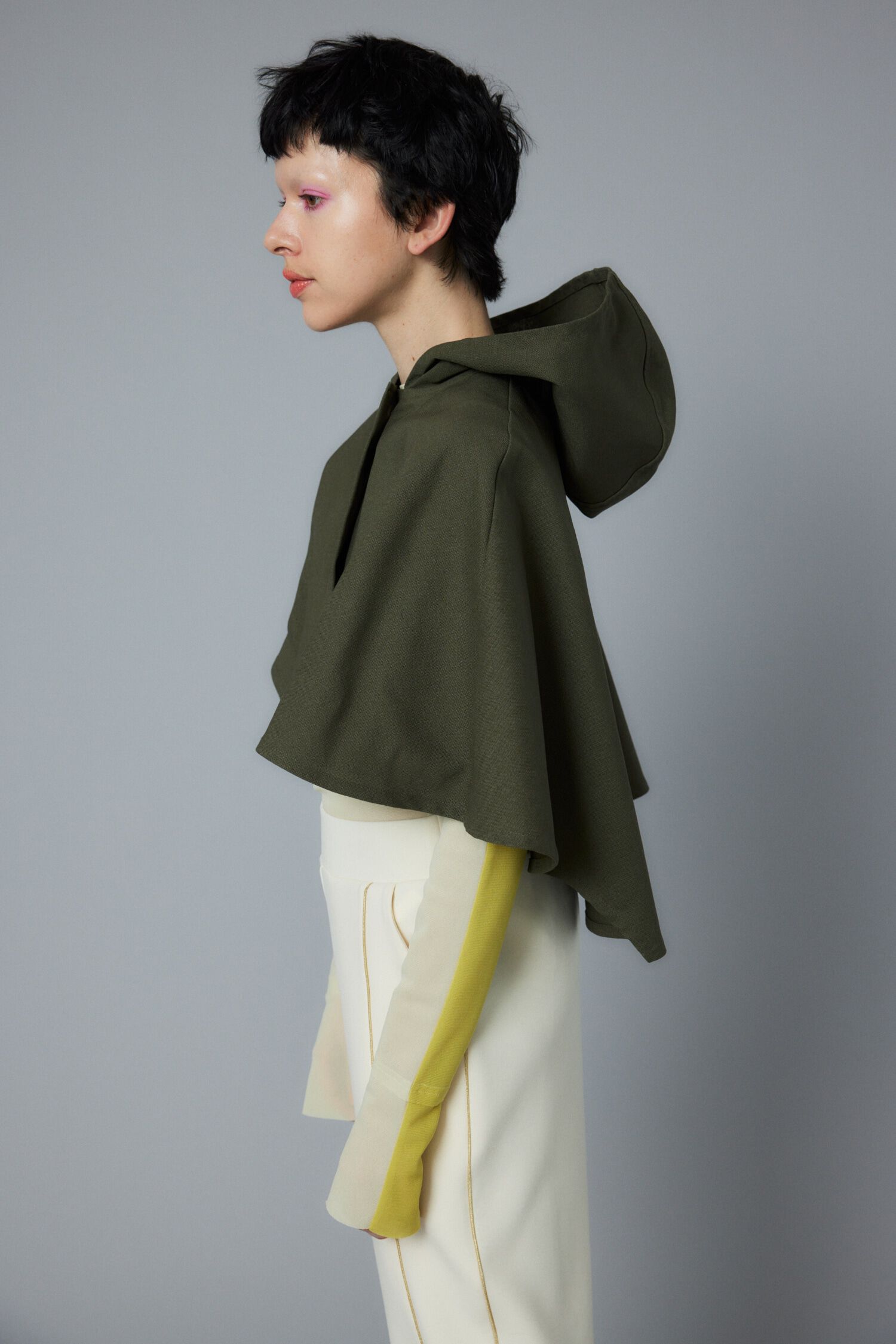 HeRIN.CYE「Back slit poncho」|その他|