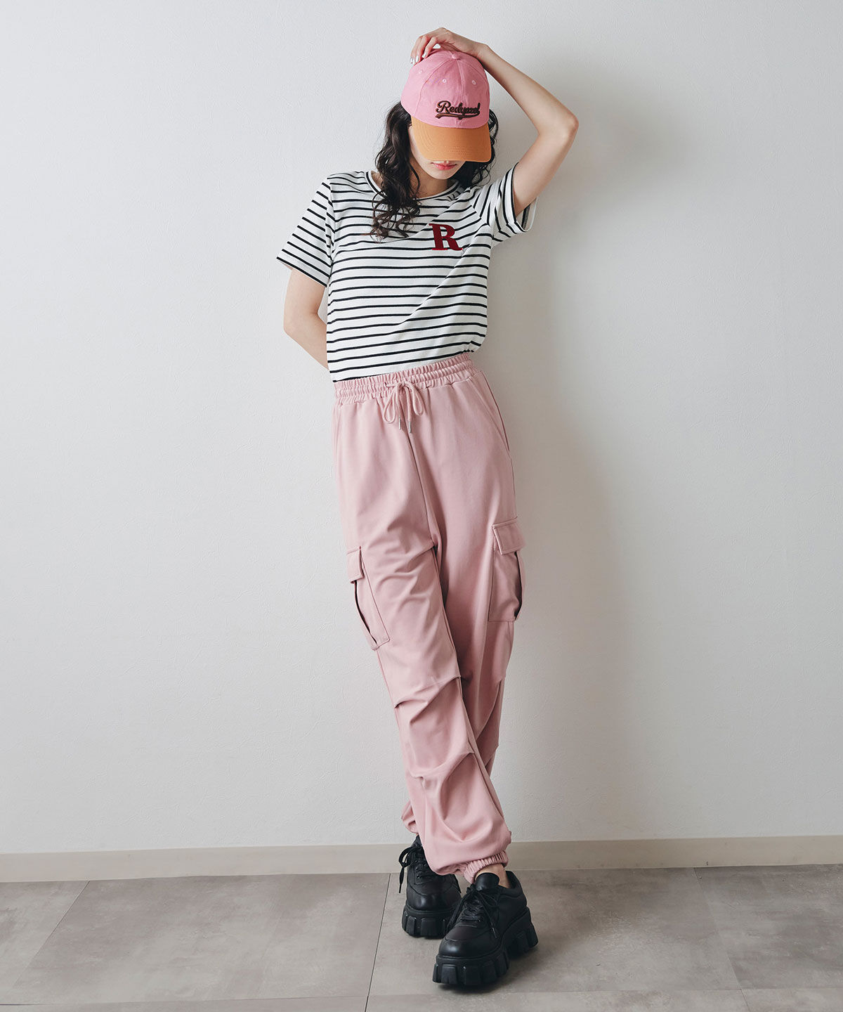 REDYAZEL「ビジューRチャームTシャツ」|Tシャツ・カットソー|