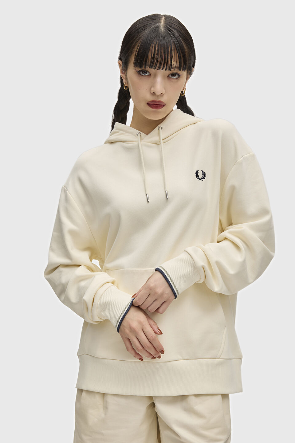 FRED PERRY 「FRED PERRY／Tipped Hooded Sweatshirt／ロゴフードスウェット」|スウェット・ジャージ|