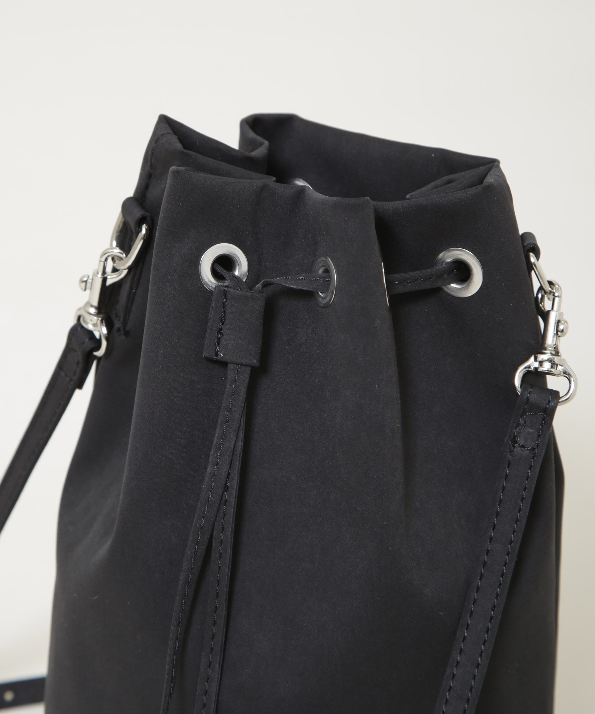 NANO universe「ITTI/別注 DRAWSTRING POUCH / ミリクロス」|ショルダー・メッセンジャー|