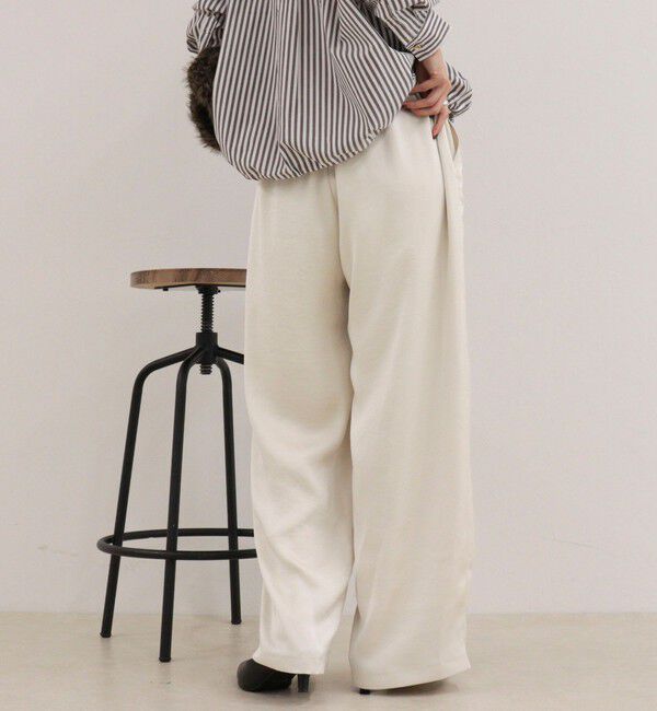 fredy emue「サテンベイカーパンツ」|チノ|