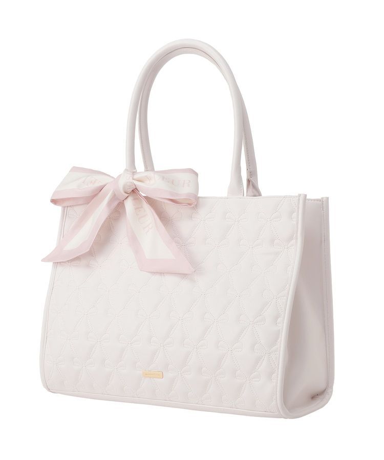 Maison de FLEUR「【スカーフ付き/A4対応】2ルームリボンキルティングトート」|ハンドバッグ|