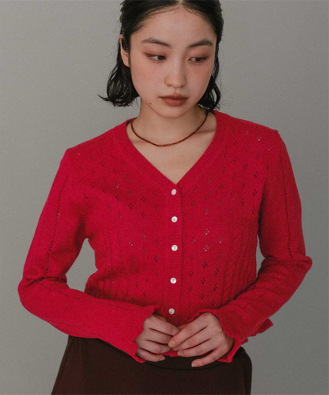 miette「アイレット柄Vネックショートニットカーディガン」|ニット・セーター|