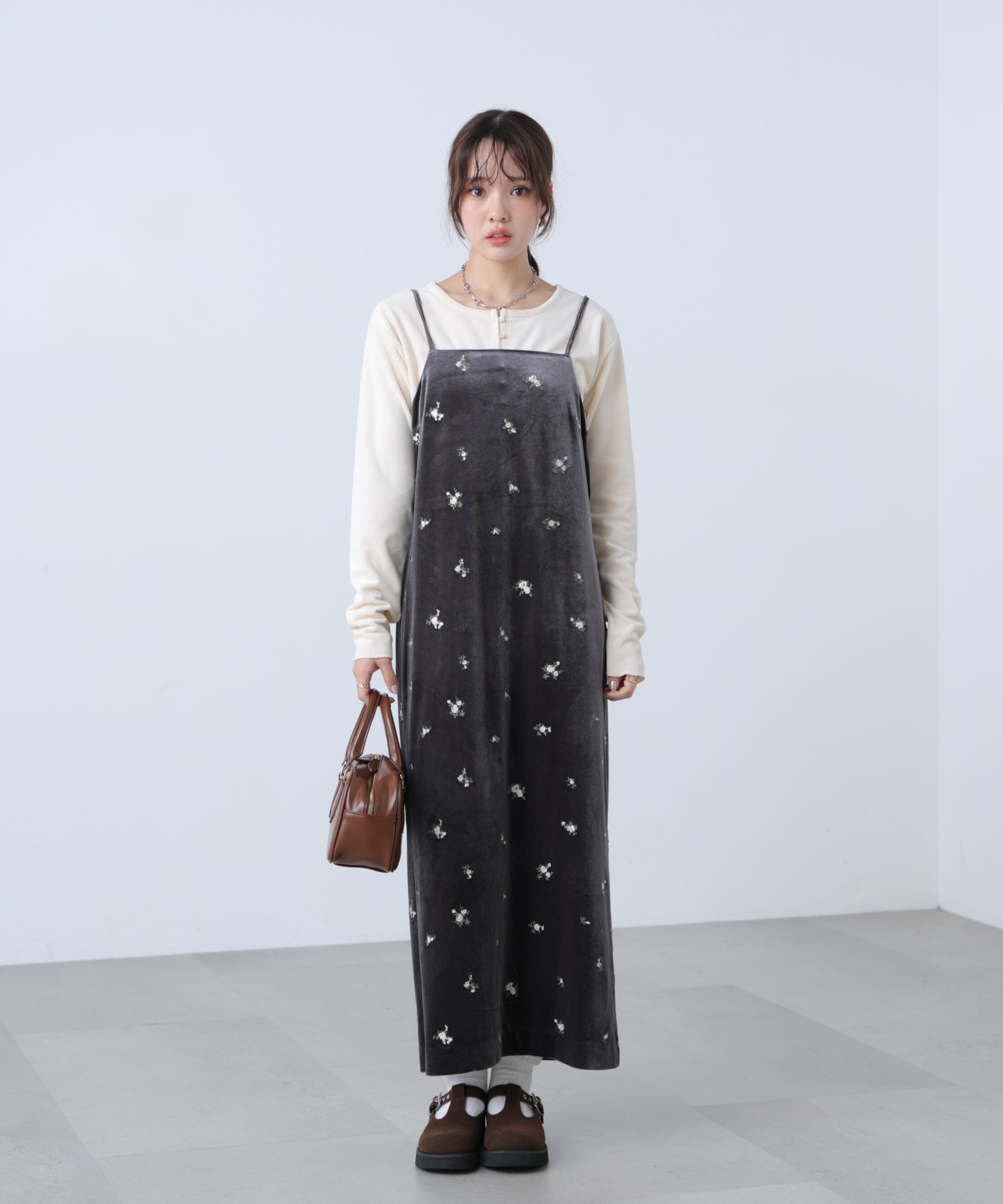  「2ストラップベロアキャミワンピース」|ワンピース|