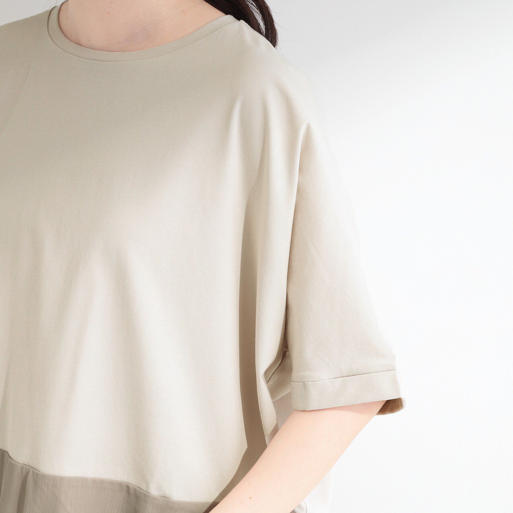 SHOO･LA･RUE「【洗濯機可/体型カバー】インせず着られる 裾配色 ゆったりバルーントップス」|Tシャツ・カットソー|