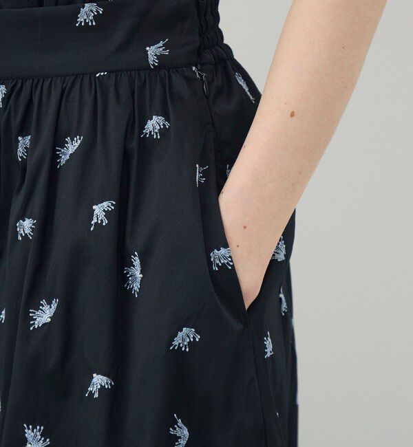 TOMORROWLAND BUYING WEAR「【別注】ne Quittez pas BLACK ロングスカート」|フレア|