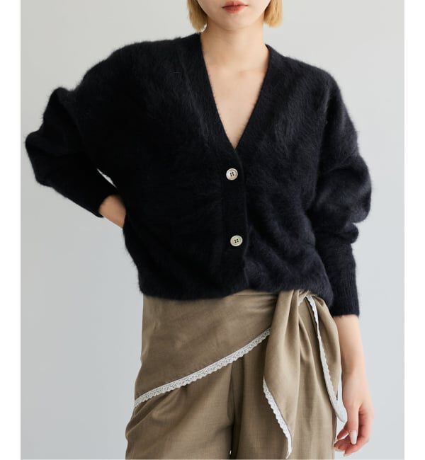 IENA LA BOUCLE「《予約》IENA LA BOUCLE フォックス カシミヤ Vカーディガン」|ニット・セーター|ブラック