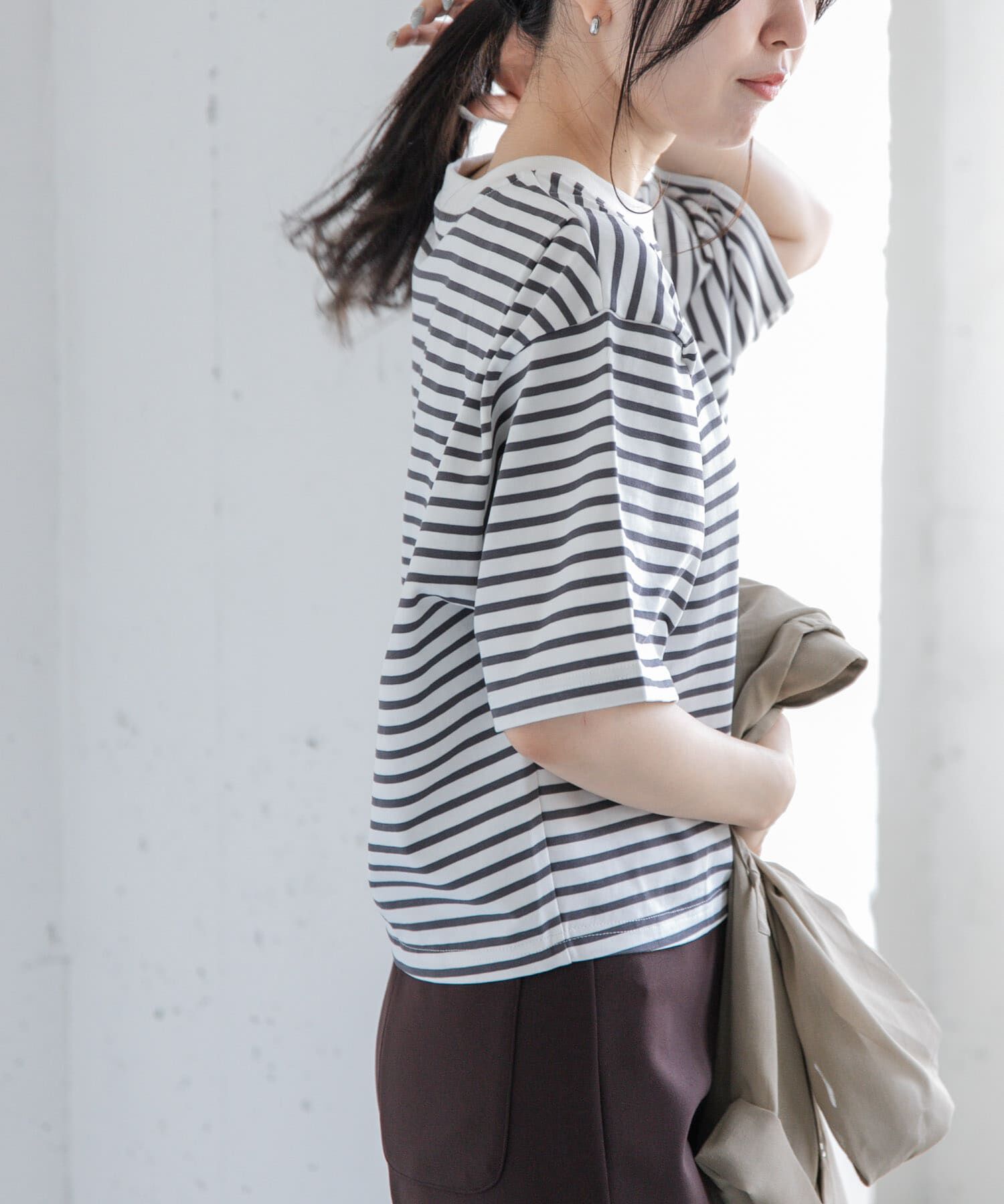 URBAN RESEARCH DOORS「FORK&SPOON　ショルダータックTシャツ」|Tシャツ・カットソー|