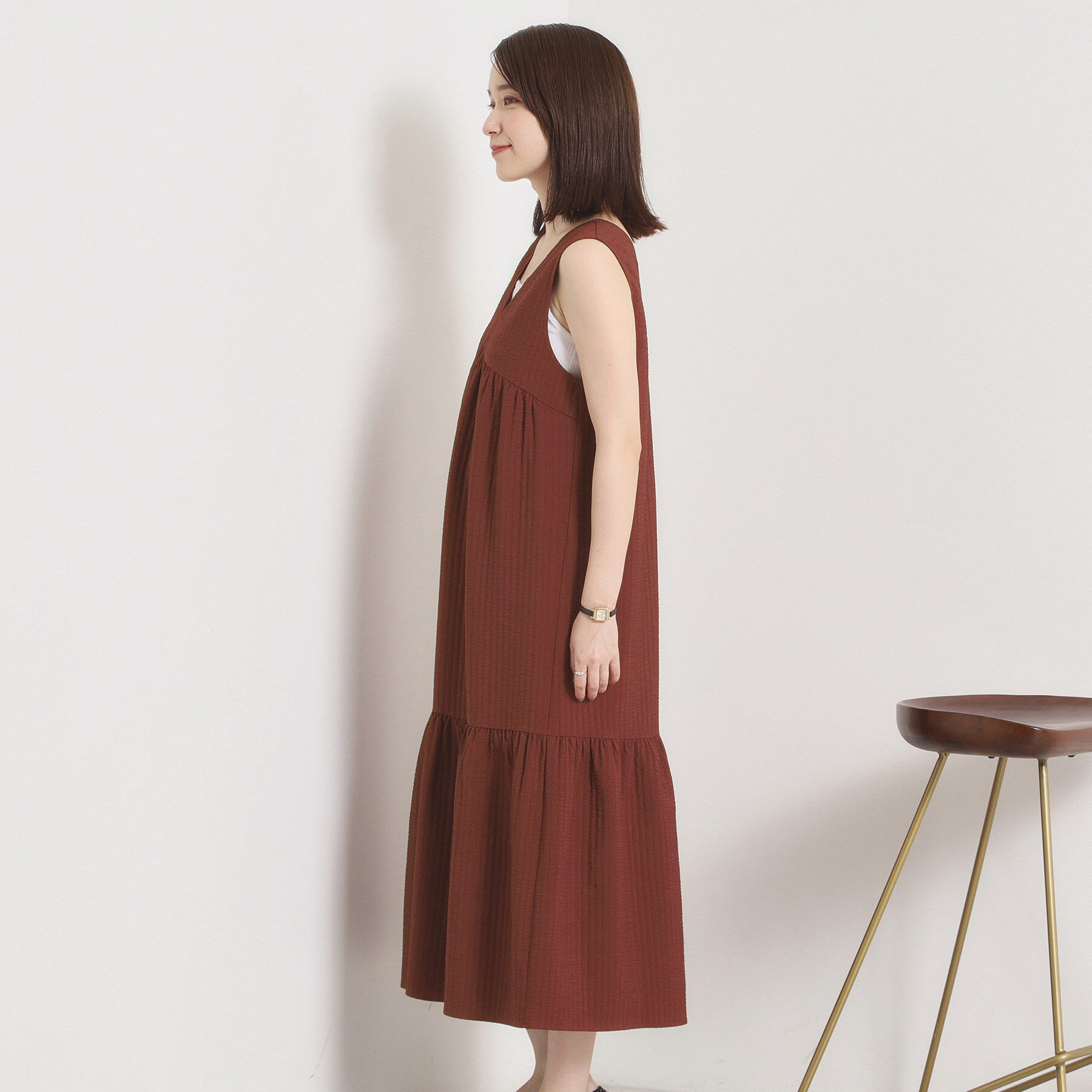 ITS&rsquo;DEMO「【洗濯機OK／ロングシーズン使える】ティアードVネックワンピース」|ワンピース|