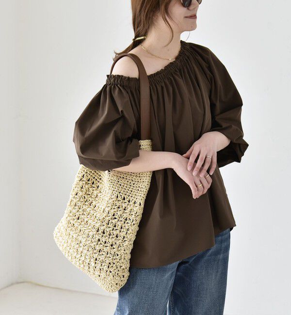 quaranciel「quaranciel:〈接触冷感/UVカット/撥水加工〉ギャザー オフショル ラッシュガード ブラウス」|シャツ・ブラウス|