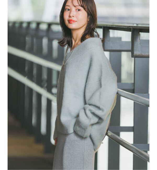 NOBLE「《WEB・一部店舗限定追加予約》YAKワイドVネックニット」|ニット・セーター|