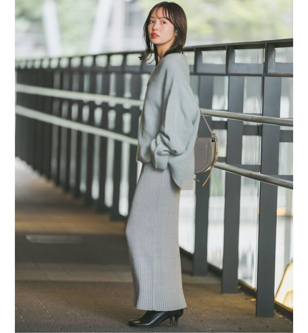 NOBLE「《WEB・一部店舗限定追加予約》YAKワイドVネックニット」|ニット・セーター|
