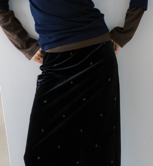  「ベロア刺繍スカート」|スカート|